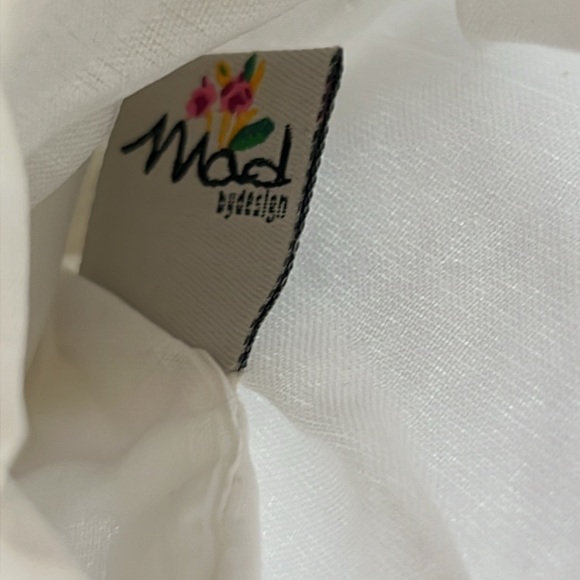 Abalone Shell Crossbody with a Beaded Strap - Picture 7 of 8